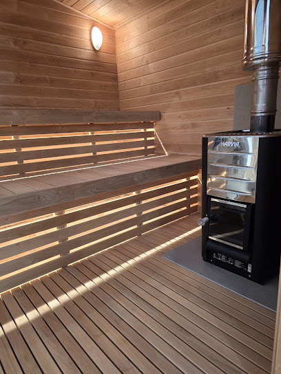 Holzbauexperten: Fasssauna, Whirlpool für den Garten.